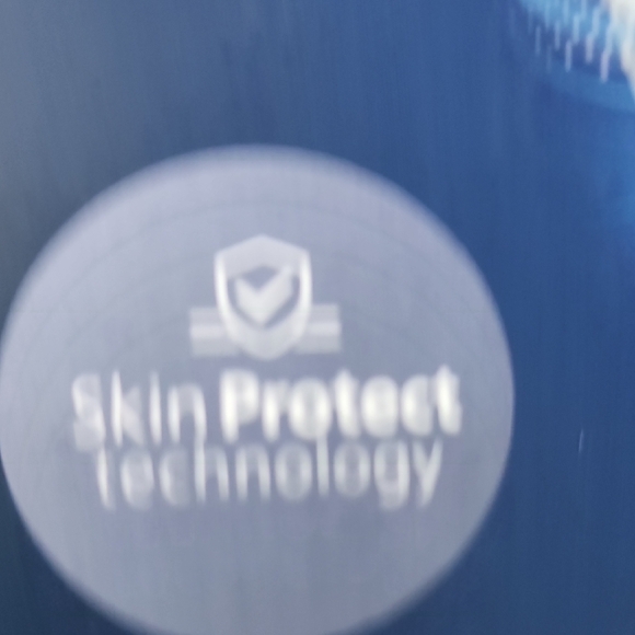 Philips Norelco Shaver 5000X - Black and Gray - Picture 12 of 15